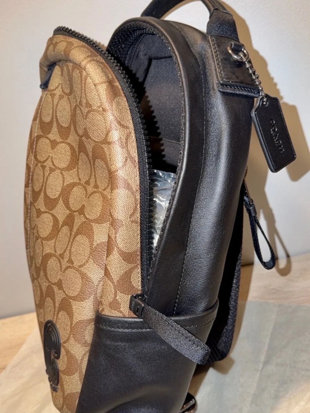 Coach Edge Pack 89909 Signature Canvas Leather Sling Crossbody Brand New